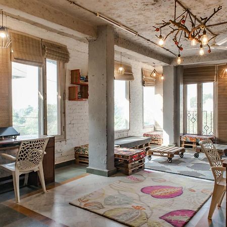 Hostel J House Near Bhikaji Nowe Delhi Zewnętrze zdjęcie