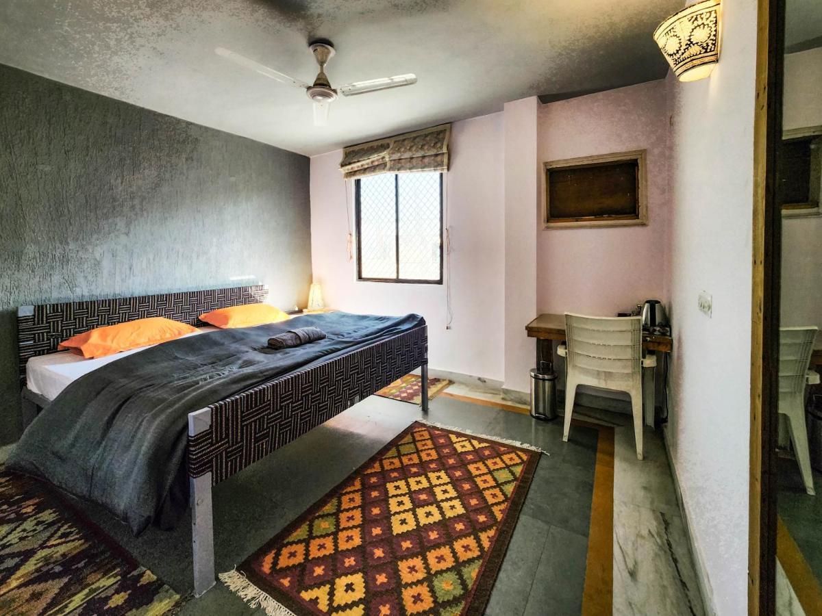 Hostel J House Near Bhikaji Nowe Delhi Zewnętrze zdjęcie