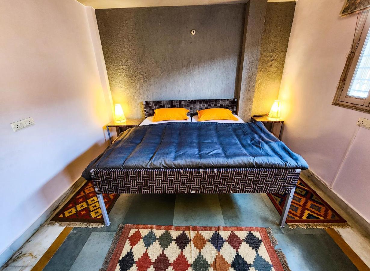 Hostel J House Near Bhikaji Nowe Delhi Zewnętrze zdjęcie