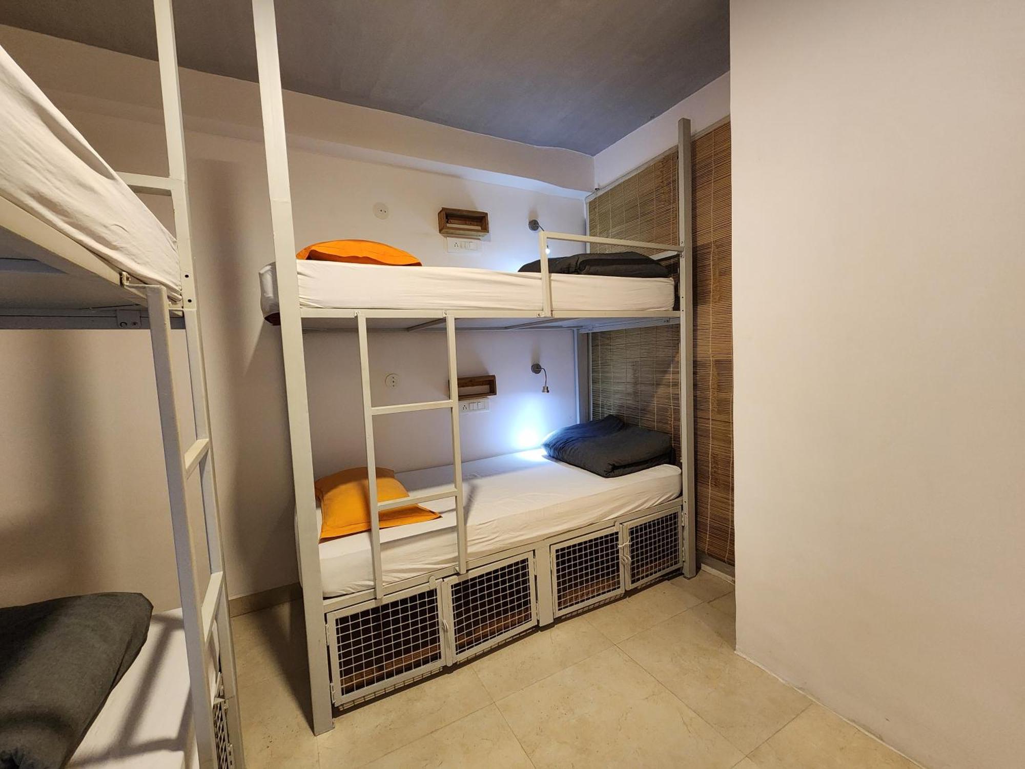 Hostel J House Near Bhikaji Nowe Delhi Zewnętrze zdjęcie