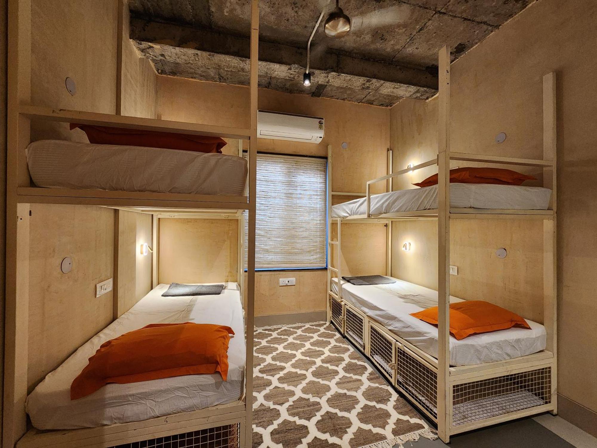 Hostel J House Near Bhikaji Nowe Delhi Zewnętrze zdjęcie